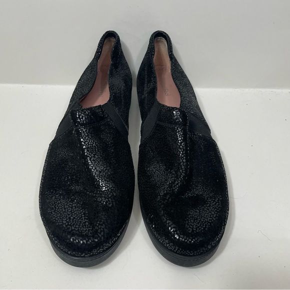 NWOT Beautifeel Black Sparkly Casual Flats - Picture 2 of 6